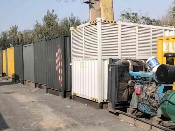 包头200KW柴油发电机机组每小时油耗是多少?